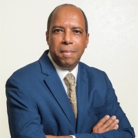 José E. Cueva R.