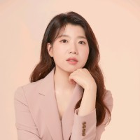 GRACE Jung