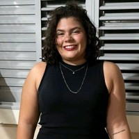 Anna Beatriz Alves