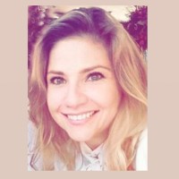 LINA M. ÁLVAREZ PÉREZ