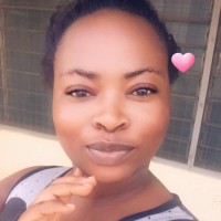 Gloria Adzadza