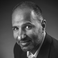 Husein Rashid