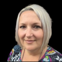 Corinne Mudge