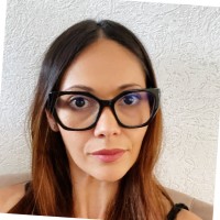 Angélica V.
