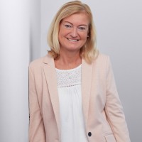 Heike Knöll-Macak
