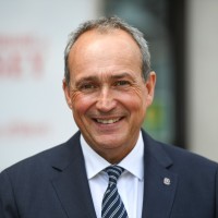 Lyndon Farnham