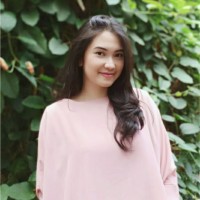 Tania Putri