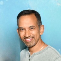 Vikas Gupta, Cfa
