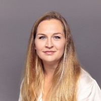 Isabel Swift