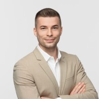 Sebastian Lacher