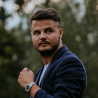 Lorenzo M.