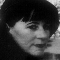 Silvia Simons