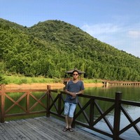 黄维维