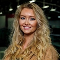 Harriet L Stainton