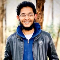 Zs Saeed