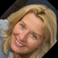 Annemarie Den Haag