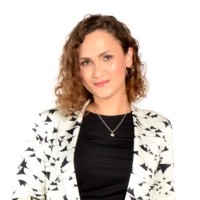 Cássia Helena Maiochi