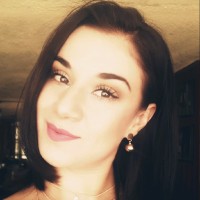 Melani Jasmin Salguero Bueno