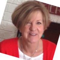 Lynne Kinney