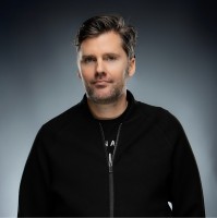 Tomas Larroude