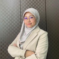 Dr Diyana Sani