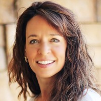 Rebecca Lennon, PHR