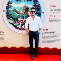 Nikhil R
