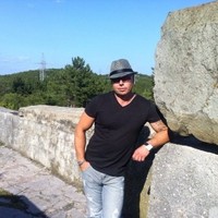 Дмитрий Артамонов