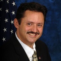 Efrain Fernandez