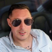 Luke Morley