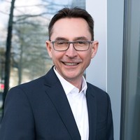 Klaus O. Schmidt