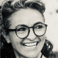 Michaela Singer