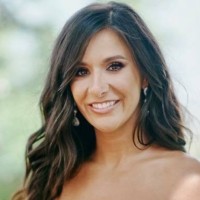 Nikki D Nelson
