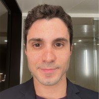 André F.