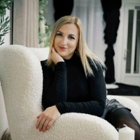 Kitti Csitár