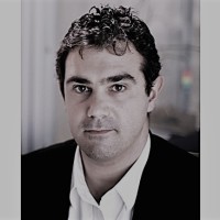 Özgür Toros