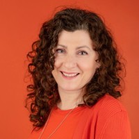 Debbie Kleiner 🔥Training Managers-reducing team stress