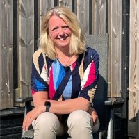 Ester de Vries