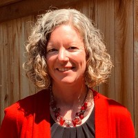 Dr. Lori Lynass