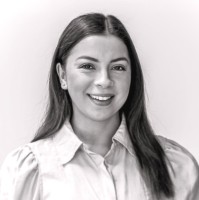 Mia M.