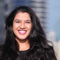 Alka Jakkaraju, Aia