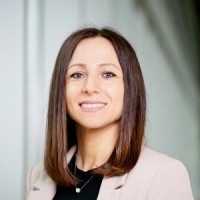 Maya Nikoloski, Rn