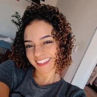 Isabelle Melo