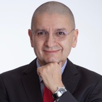 Xavier TelloXavier Tello is an Influencer