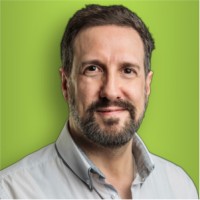 Graeme Piper - Copywriter