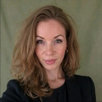 Stella Schuster