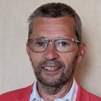 Dr Ian Whyte