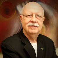 Dr. Claudio Crispi