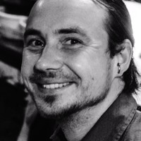 Tomas V.