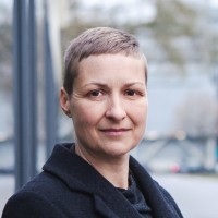Claudia Lenz